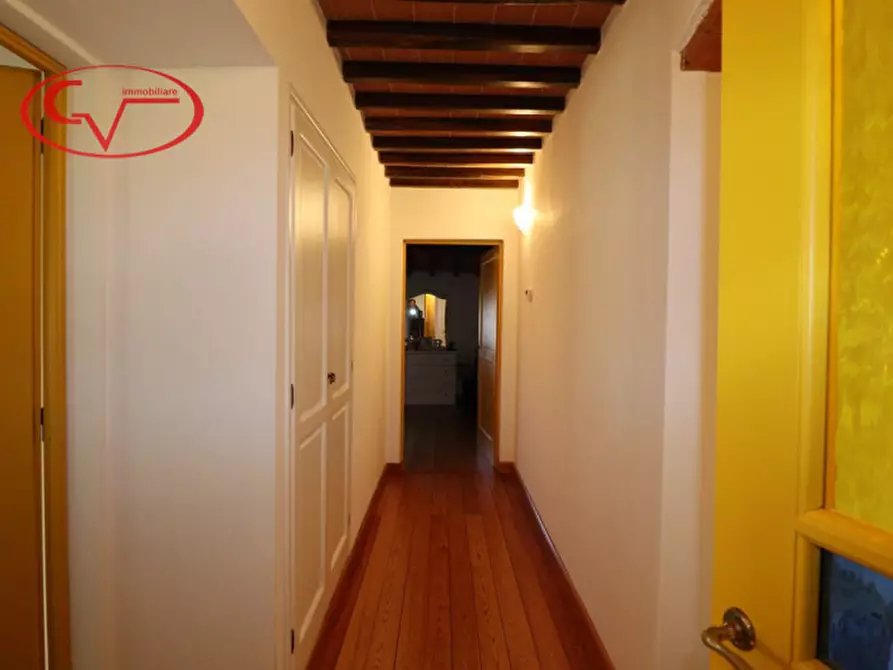 Immagine 52 di Villa in vendita  in via dei pianacci a Bucine