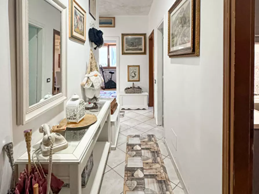 Immagine 10 di Appartamento in vendita  in Via Fuchser - Fuchserstraße a Laives .Leifers.