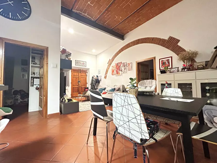 Immagine 6 di Casa bifamiliare in vendita  in Piazza Carmignani 2 a Calenzano