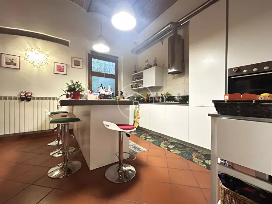 Immagine 13 di Casa bifamiliare in vendita  in Piazza Carmignani 2 a Calenzano