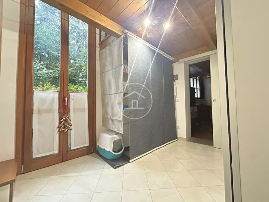 Immagine 32 di Casa bifamiliare in vendita  in Piazza Carmignani 2 a Calenzano