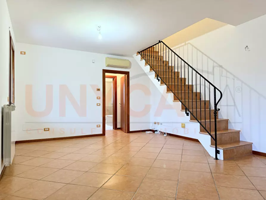 Immagine 1 di Appartamento in vendita  in via Granatieri di Sardegna a Mestrino