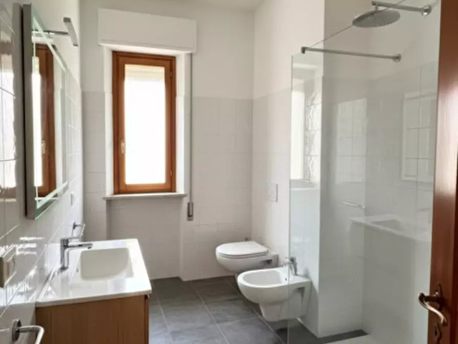 Immagine 11 di Appartamento in vendita  in Via Fratelli Zuccari a Ancona