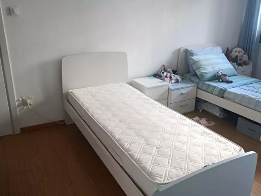 Immagine 1 di Camera in affitto  in Piazza General Antonio Cantore a Trento