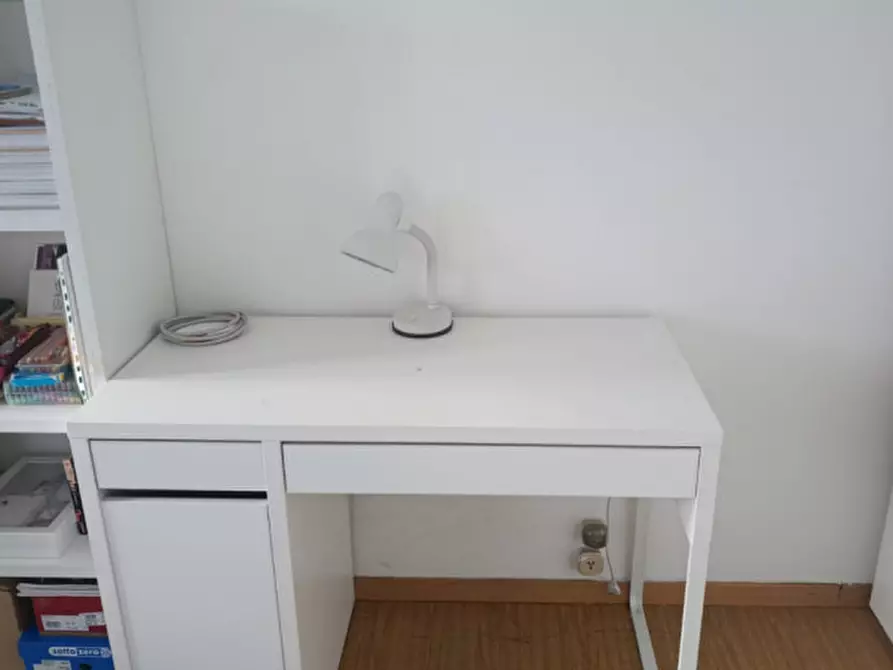 Immagine 2 di Camera in affitto  in Piazza General Antonio Cantore a Trento