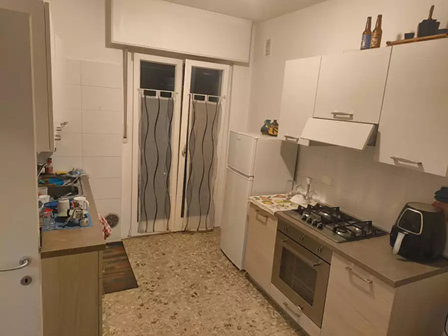 Immagine 4 di Camera in affitto  in Piazza General Antonio Cantore a Trento