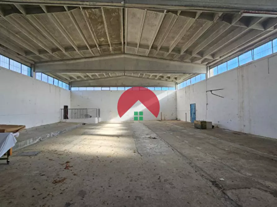 Immagine 16 di Villa in vendita  in c,da torre spagnola a Matera