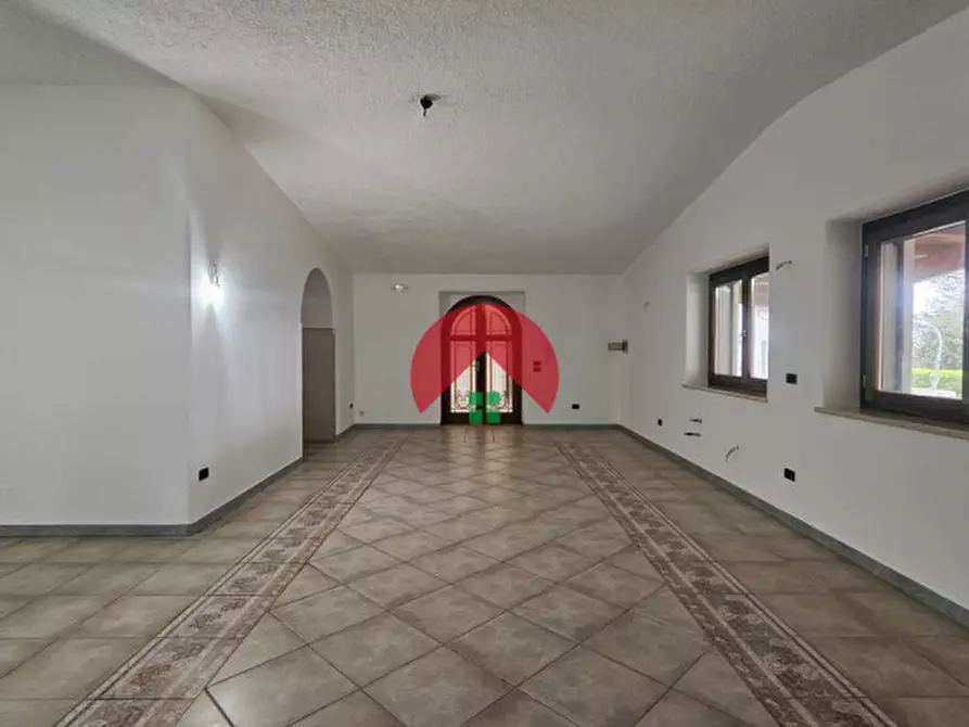 Immagine 40 di Villa in vendita  in c,da torre spagnola a Matera