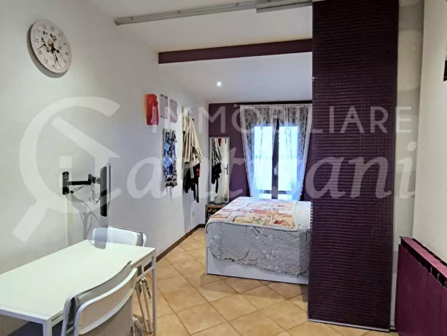 Immagine 2 di Appartamento in vendita  in Via Guelfa a Firenze