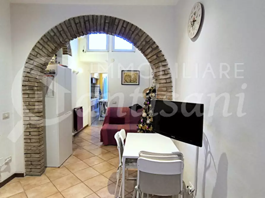 Immagine 3 di Appartamento in vendita  in Via Guelfa a Firenze