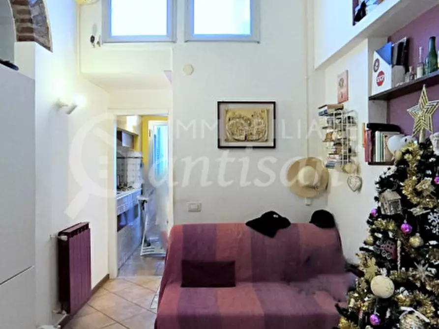 Immagine 12 di Appartamento in vendita  in Via Guelfa a Firenze