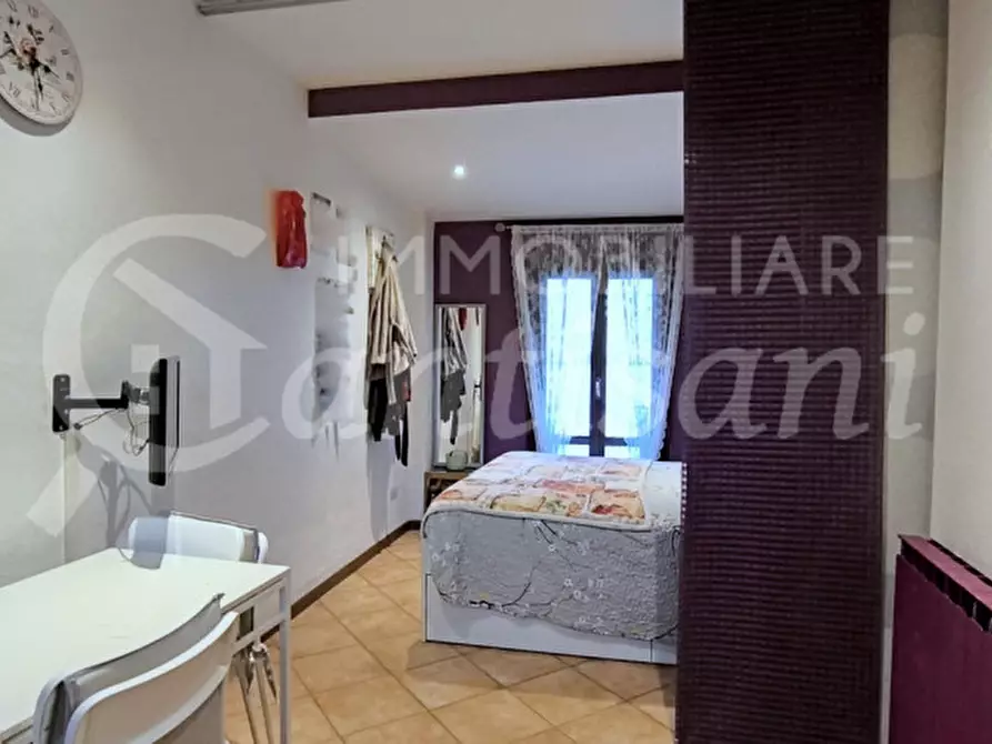 Immagine 14 di Appartamento in vendita  in Via Guelfa a Firenze