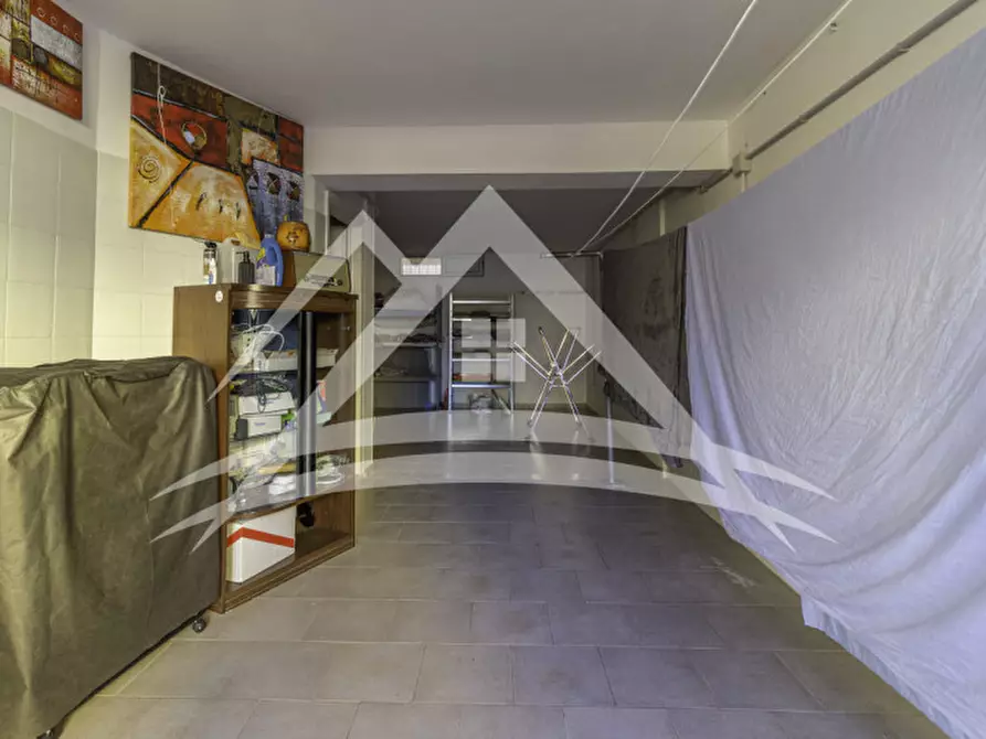 Immagine 6 di Garage in vendita  in Via Antonelli, 9 a Porto Torres