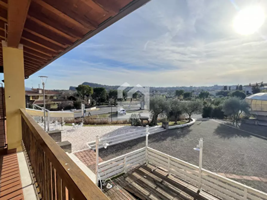 Immagine 12 di Appartamento in vendita  in Viale Catullo a Manerba Del Garda