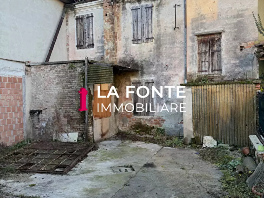 Immagine 12 di Laboratorio in vendita  in Via delle Fornaci 233 a Padova