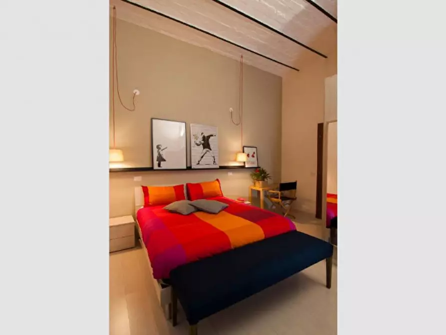 Immagine 16 di Attività commerciale in vendita  in Via Magenta a Roma