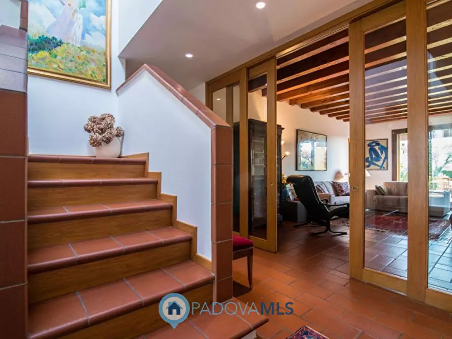 Immagine 3 di Villa in vendita  in Via Fiorita Nuova n. 26 a Cadoneghe