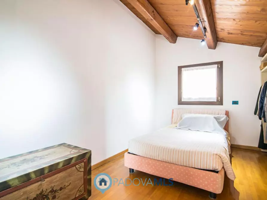 Immagine 17 di Villa in vendita  in Via Fiorita Nuova n. 26 a Cadoneghe