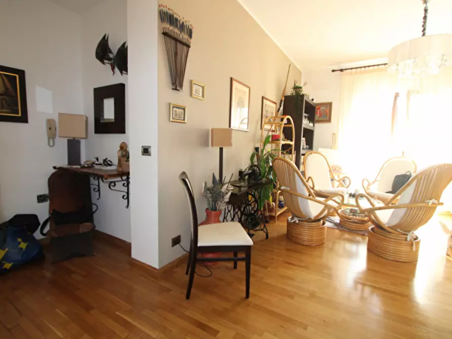 Immagine 5 di Appartamento in vendita  in via mario passamonte a Messina