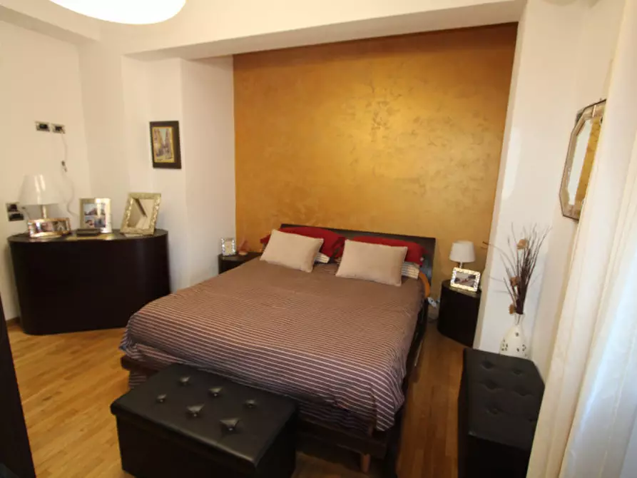 Immagine 14 di Appartamento in vendita  in via mario passamonte a Messina