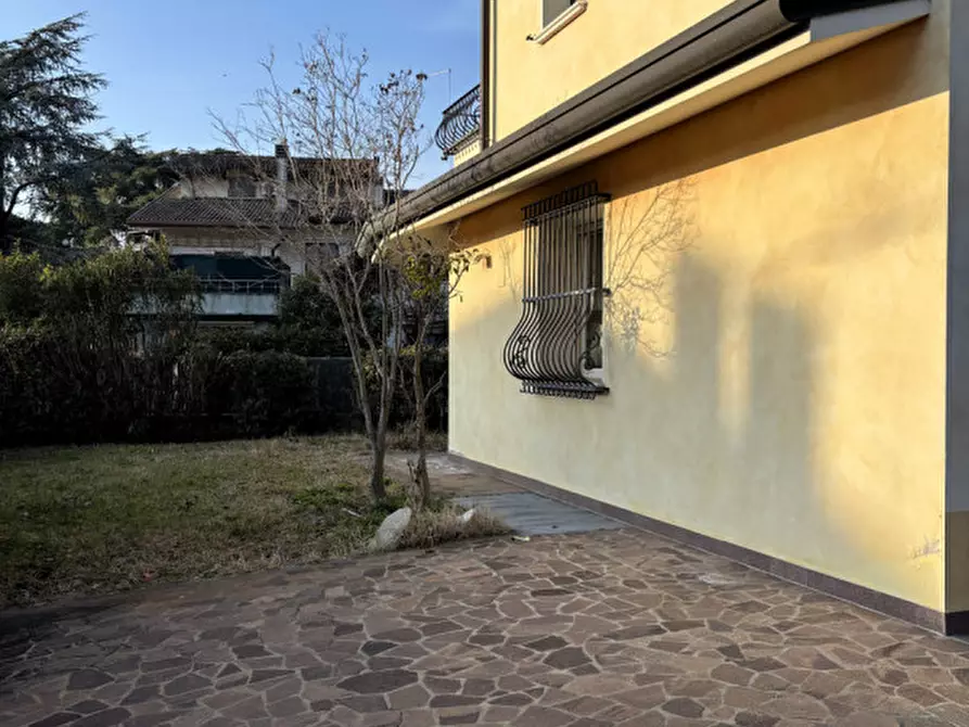 Immagine 39 di Villa in vendita  in san carlo a Padova