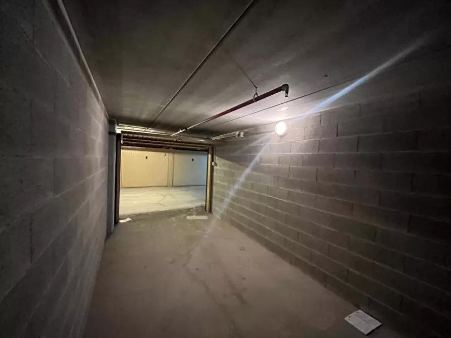 Immagine 3 di Garage in affitto  in VIA UDINE a Verona