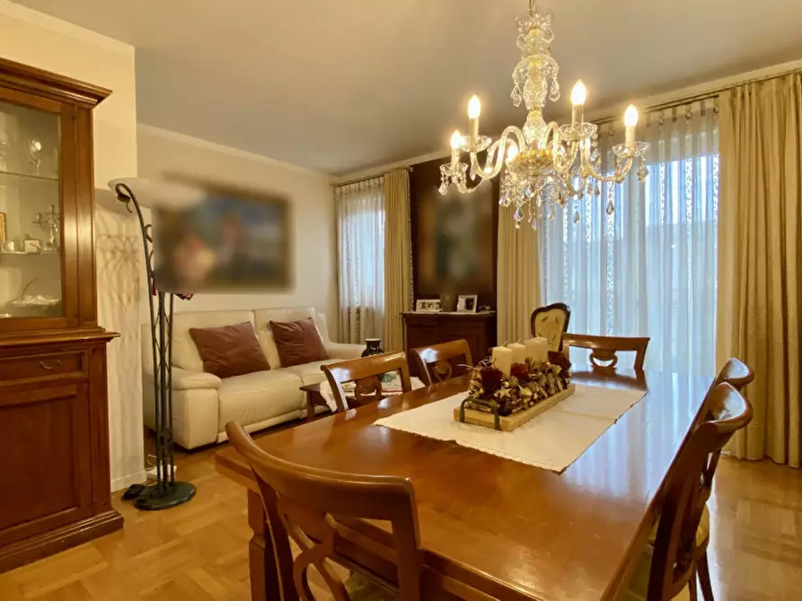 Immagine 1 di Appartamento in vendita  in Via Due Giugno a Dueville