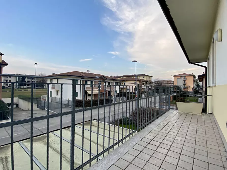 Immagine 9 di Appartamento in vendita  in Via Due Giugno a Dueville