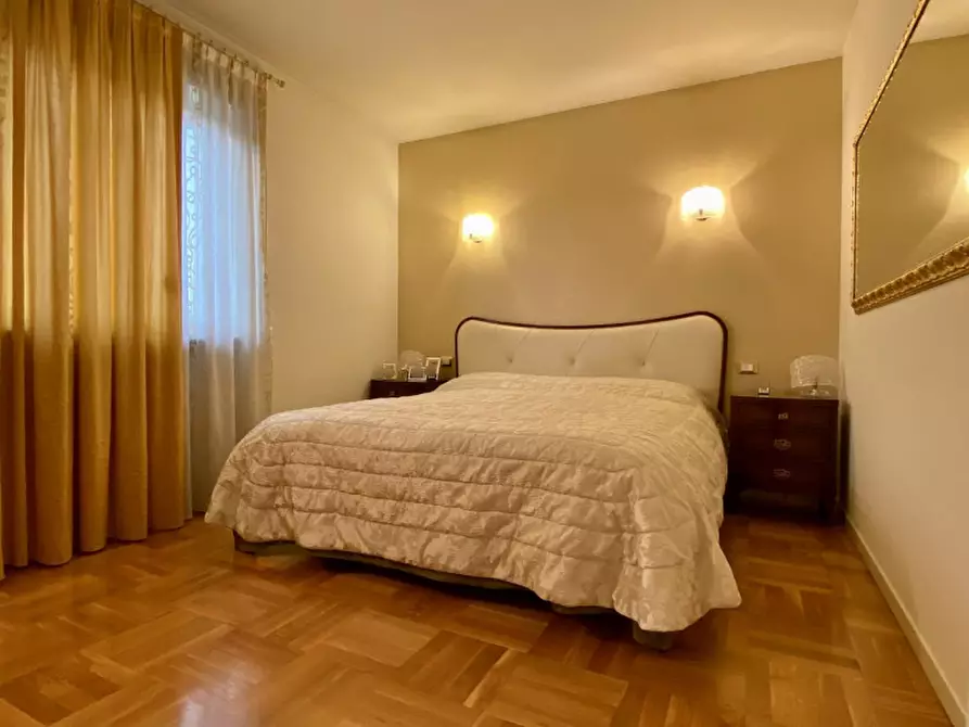 Immagine 23 di Appartamento in vendita  in Via Due Giugno a Dueville