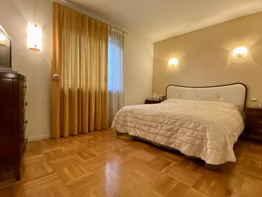 Immagine 24 di Appartamento in vendita  in Via Due Giugno a Dueville