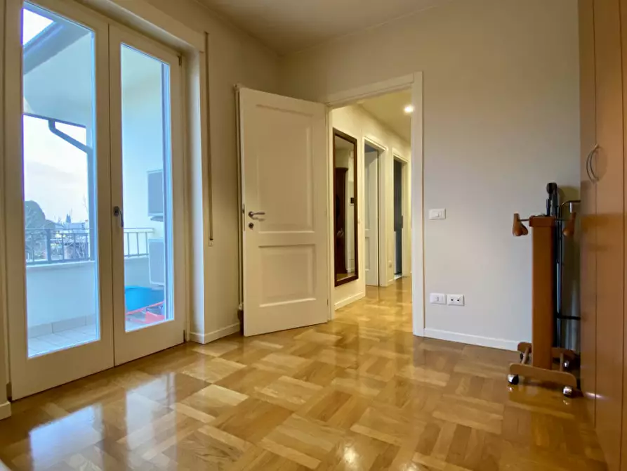 Immagine 31 di Appartamento in vendita  in Via Due Giugno a Dueville