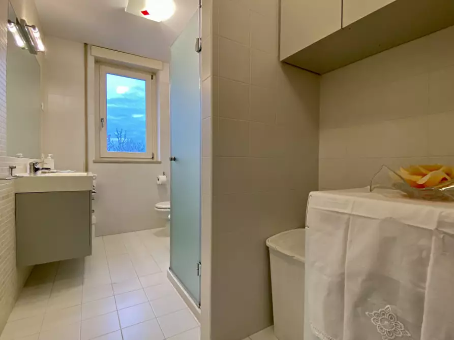 Immagine 34 di Appartamento in vendita  in Via Due Giugno a Dueville