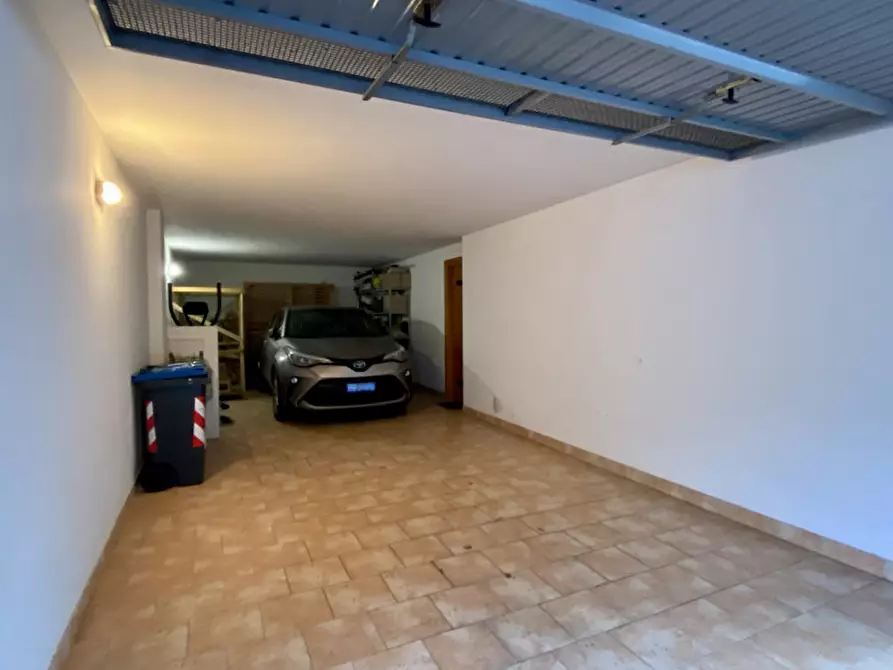 Immagine 37 di Appartamento in vendita  in Via Due Giugno a Dueville