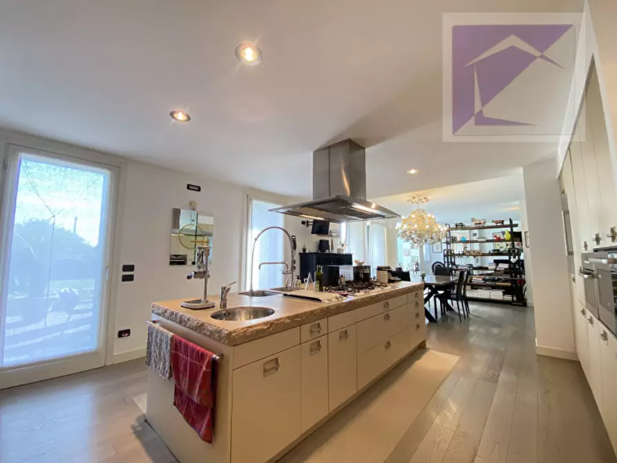 Immagine 16 di Casa bifamiliare in vendita  a Santa Giustina In Colle