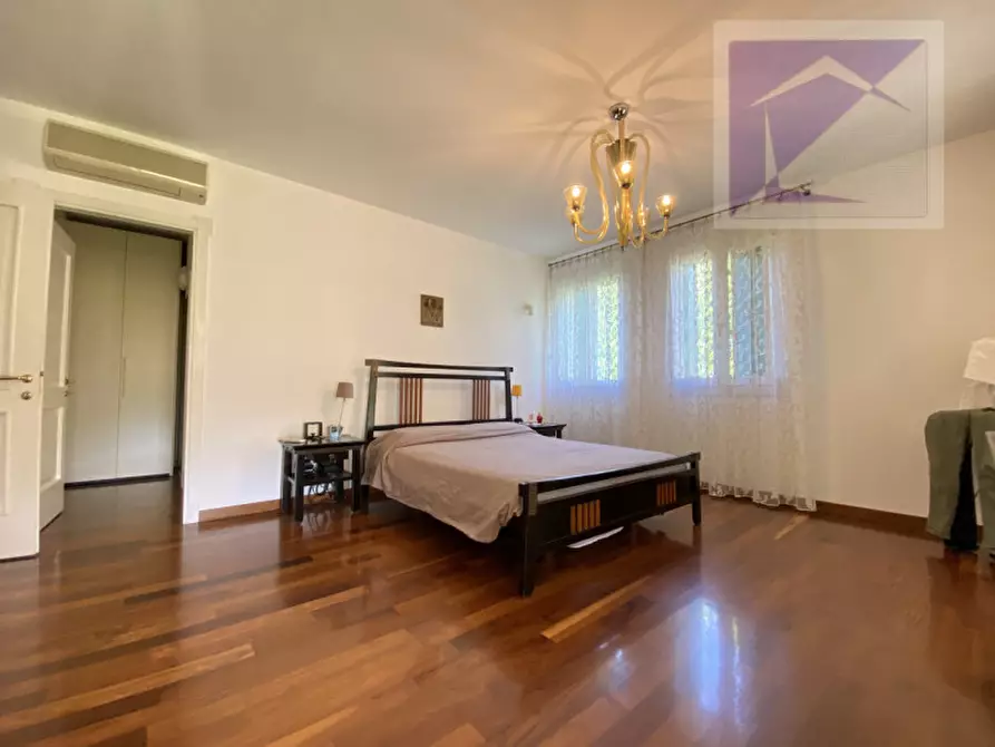 Immagine 34 di Casa bifamiliare in vendita  a Santa Giustina In Colle