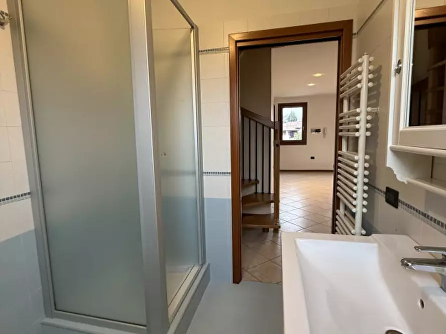 Immagine 4 di Appartamento in vendita  a Loria