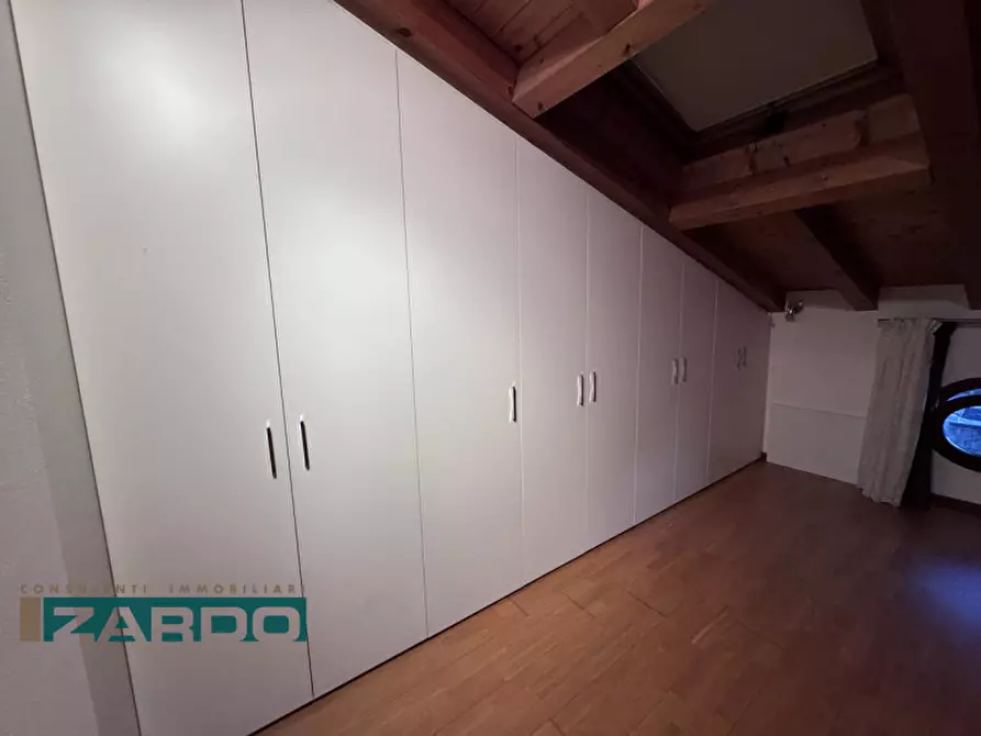 Immagine 5 di Appartamento in vendita  a Loria