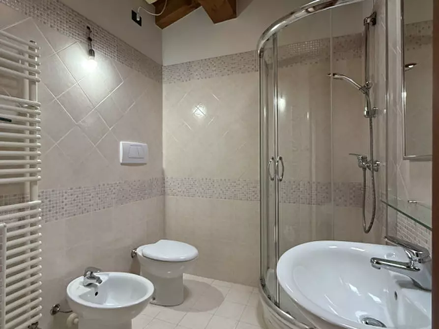 Immagine 12 di Appartamento in vendita  a Loria