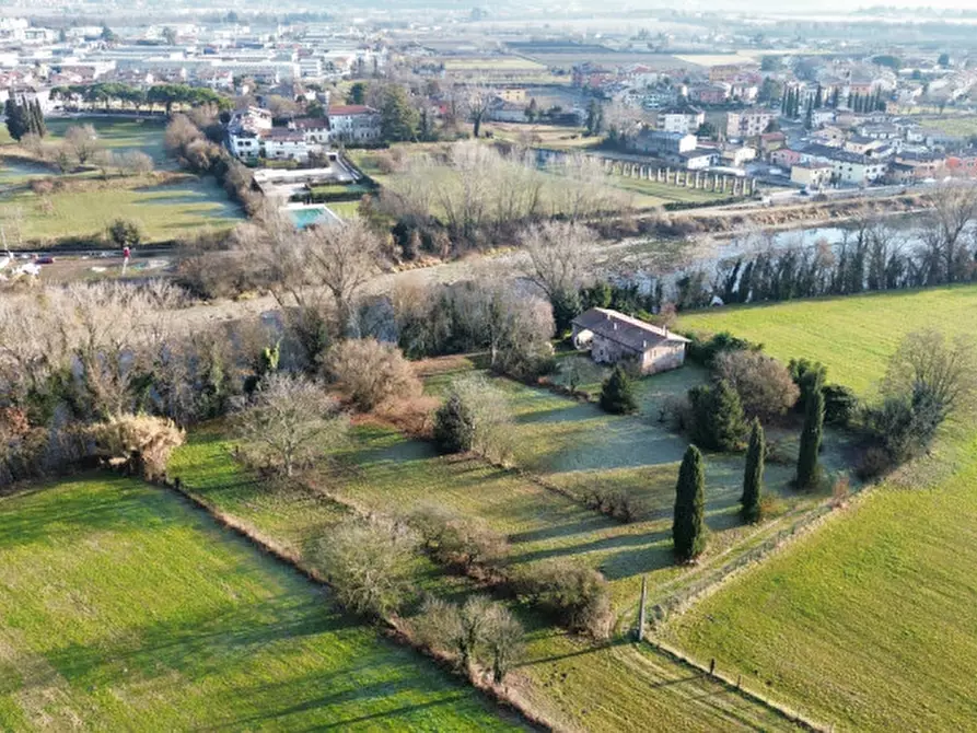Immagine 11 di Rustico / casale in vendita  in Via Lazio a Bussolengo
