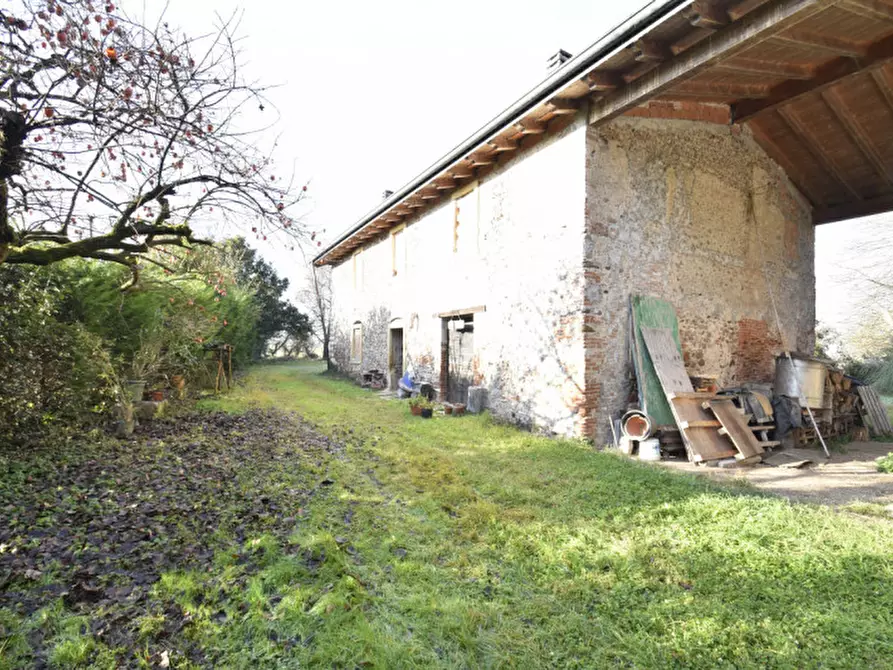 Immagine 15 di Rustico / casale in vendita  in Via Lazio a Bussolengo