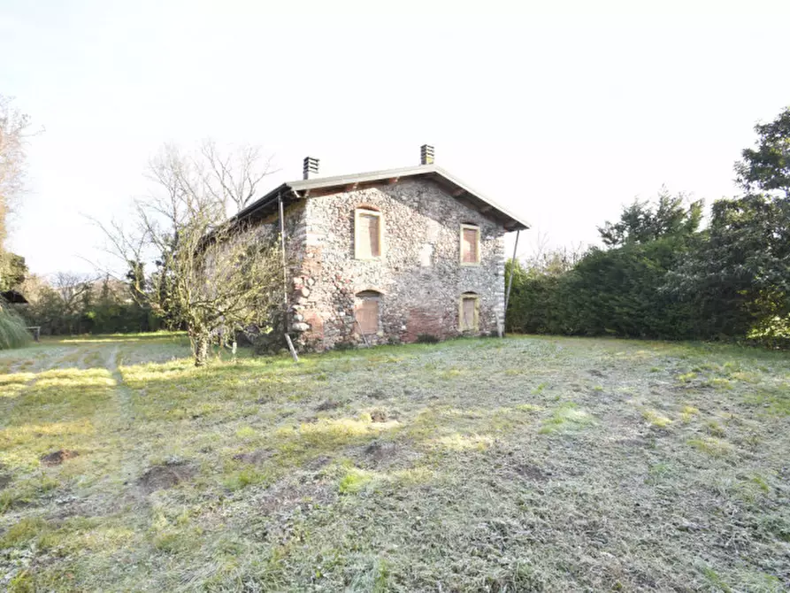 Immagine 21 di Rustico / casale in vendita  in Via Lazio a Bussolengo