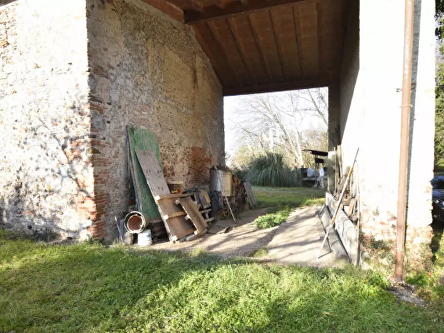 Immagine 29 di Rustico / casale in vendita  in Via Lazio a Bussolengo