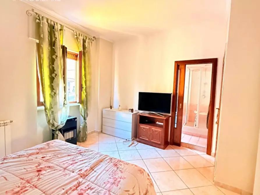 Immagine 15 di Appartamento in vendita  in via di frascati 53 a Rocca Di Papa