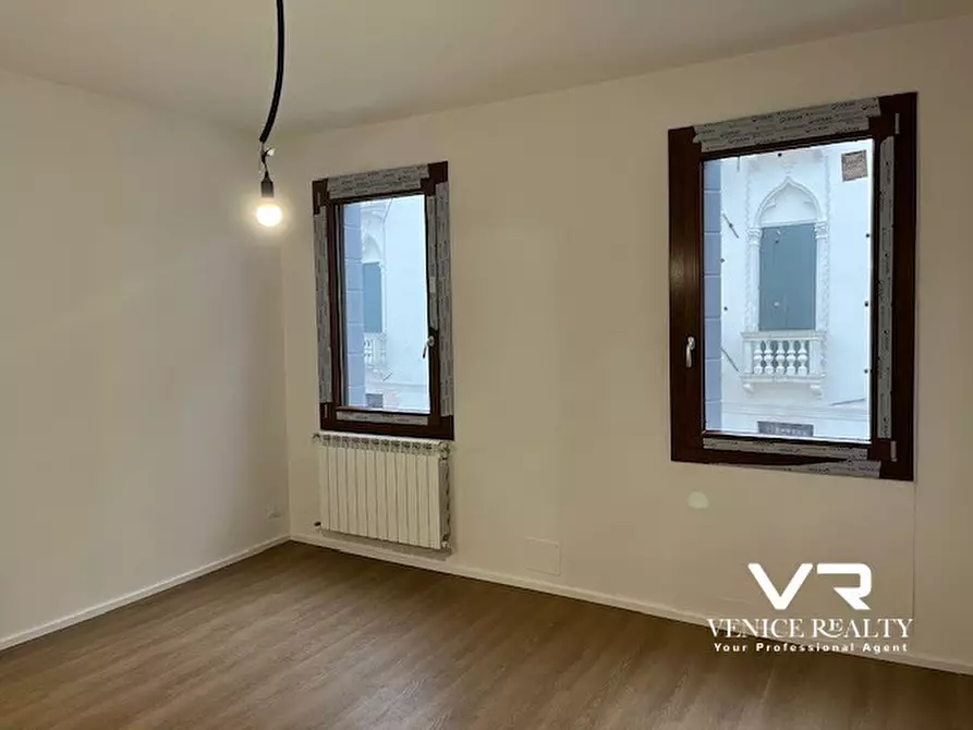 Immagine 8 di Appartamento in affitto  in campo san stin a Venezia