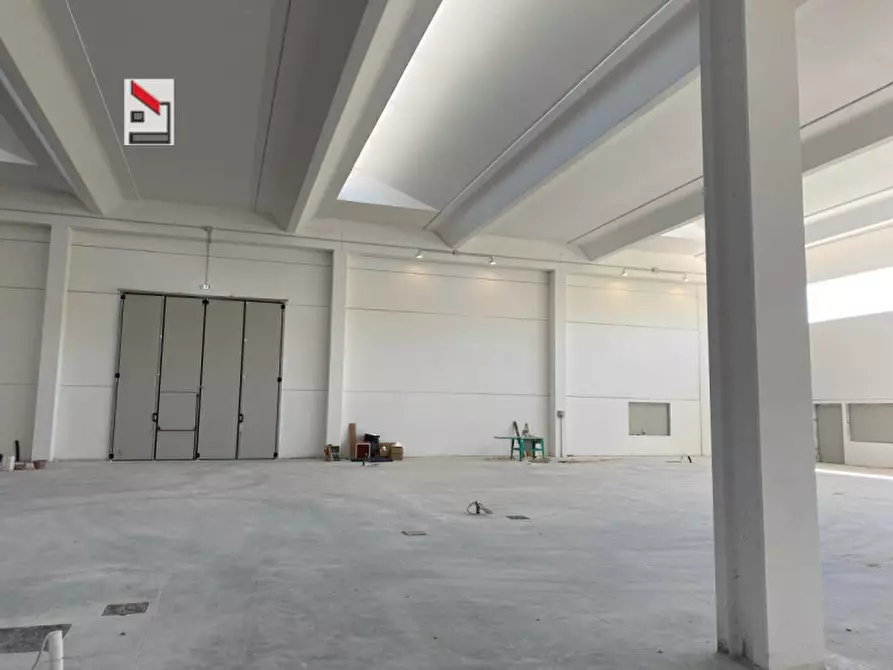 Immagine 2 di Capannone industriale in affitto  in Via Case Nuove a Acqualagna