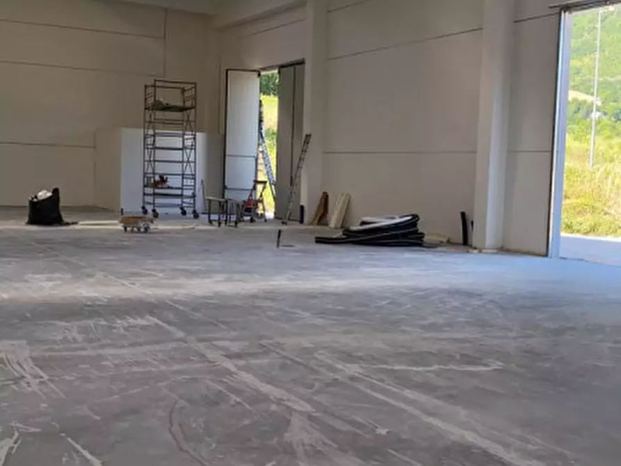 Immagine 6 di Capannone industriale in affitto  in Via Case Nuove a Acqualagna