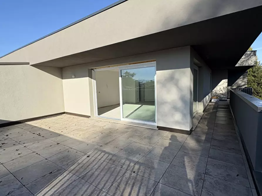 Immagine 8 di Appartamento in vendita  in Viale delle Terme a Abano Terme