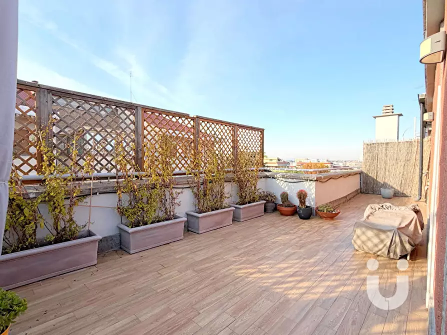 Immagine 31 di Attico in vendita  in Via Vittore Carpaccio a Roma