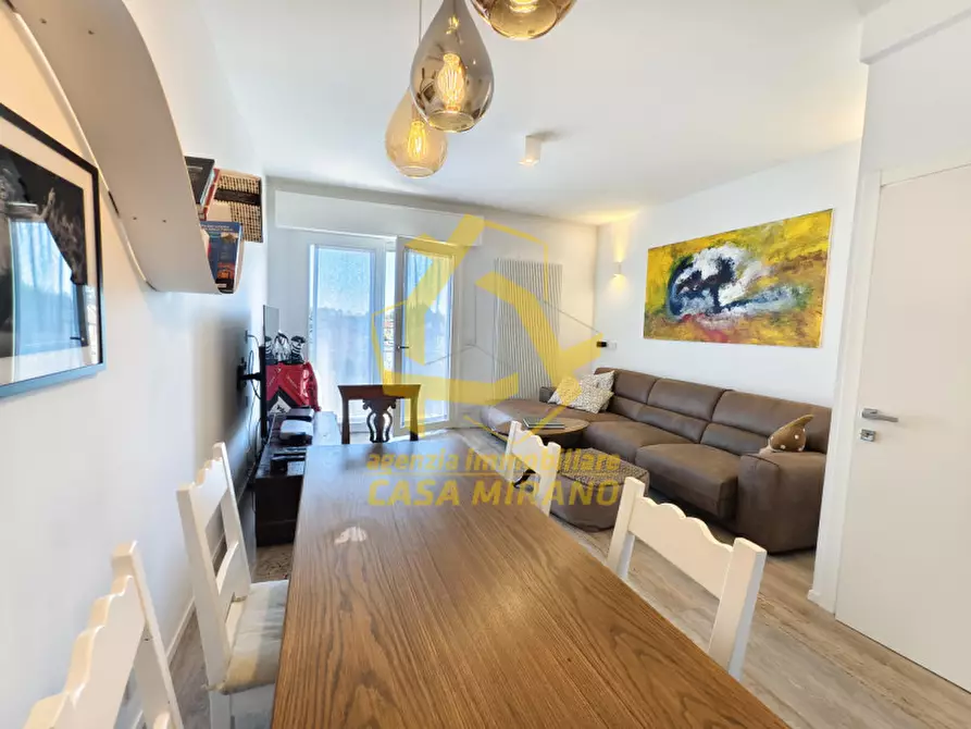 Immagine 1 di Appartamento in vendita  in Via Porara a Mirano