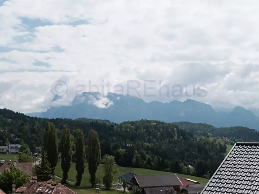 Immagine 3 di Appartamento in vendita  in Via Catinaccio a Renon .Ritten.